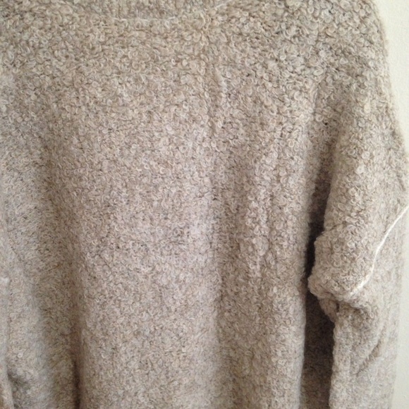 Free People Oversized Boucle Cardigan - Picture 5 of 8